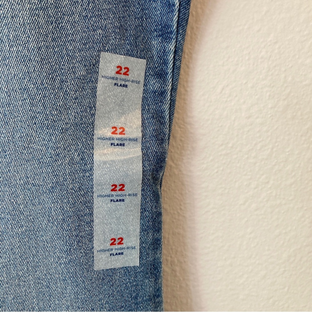NWT Old Navy “Higher High-Rise Secret Smooth Pockets Flare 22 - Picture 6 of 10